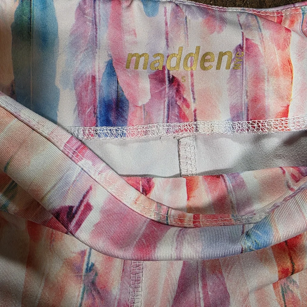 2 For $12 - Activewear - Madden NYC & Lingswallow Leggings - Sz Small - Picture 3 of 5